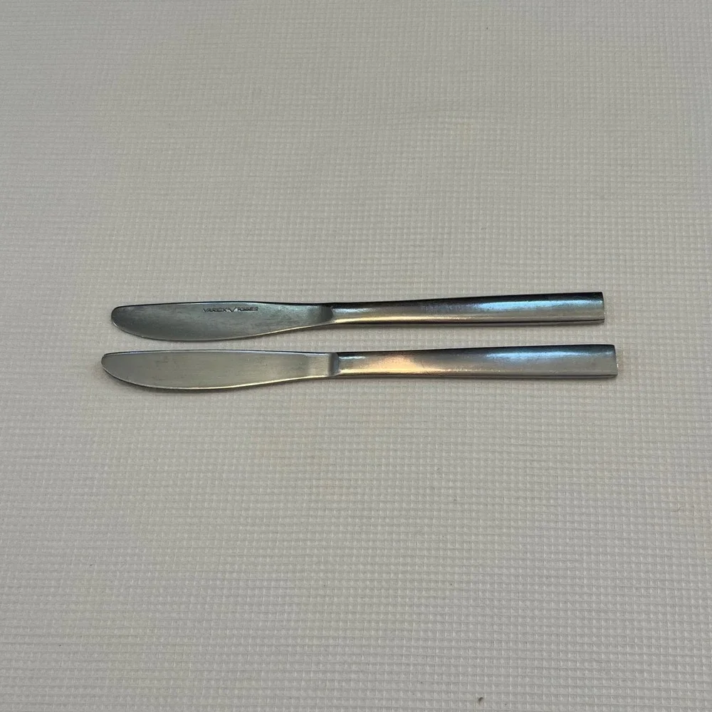 Varick Pomme 2 Dinner Knives Set of 2 Stainless Steel Replacement - READ